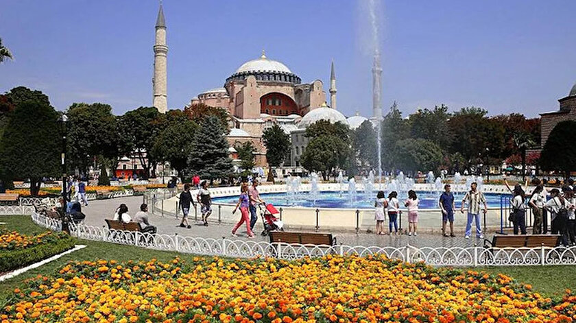 yabancı turist geldi