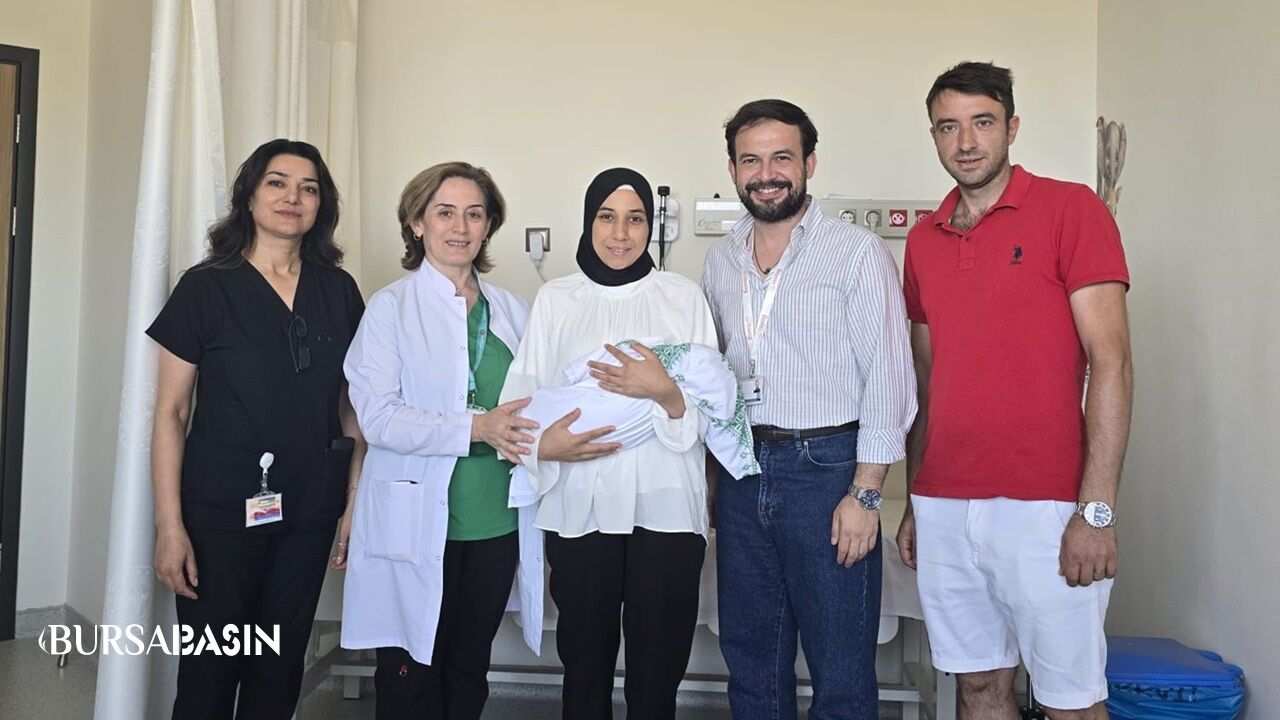 Bursa’da anne karnında tedavi edilen bebek hayata tutundu
