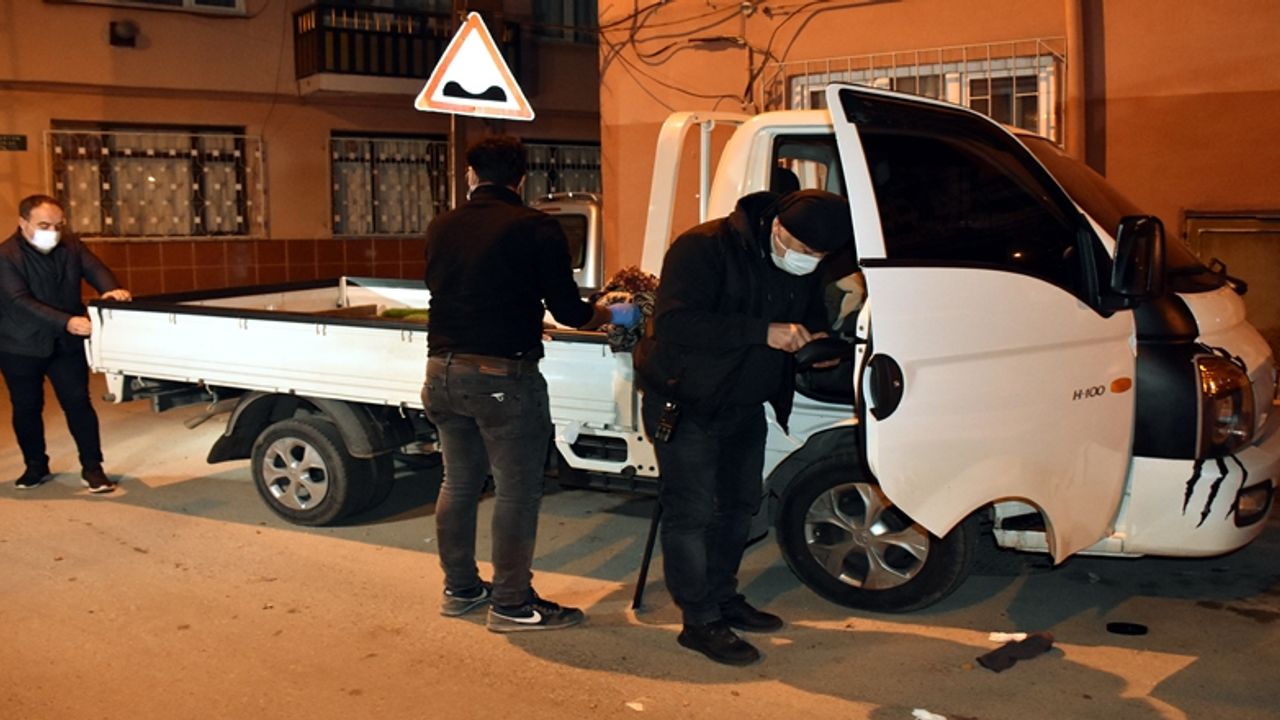 Bursa'da Ceviz Satılan Kamyonette Uyuşturucu Bulundu