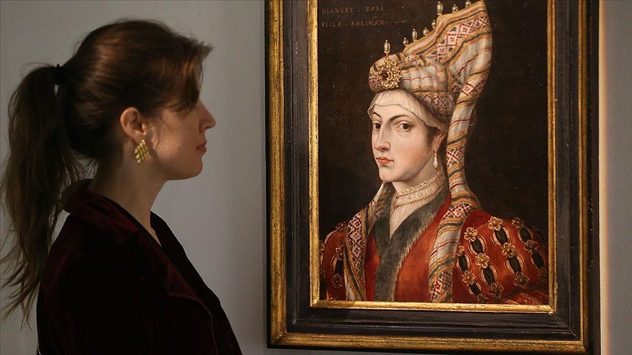 Hürrem Sultan'ın portresi rekor fiyata satıldı