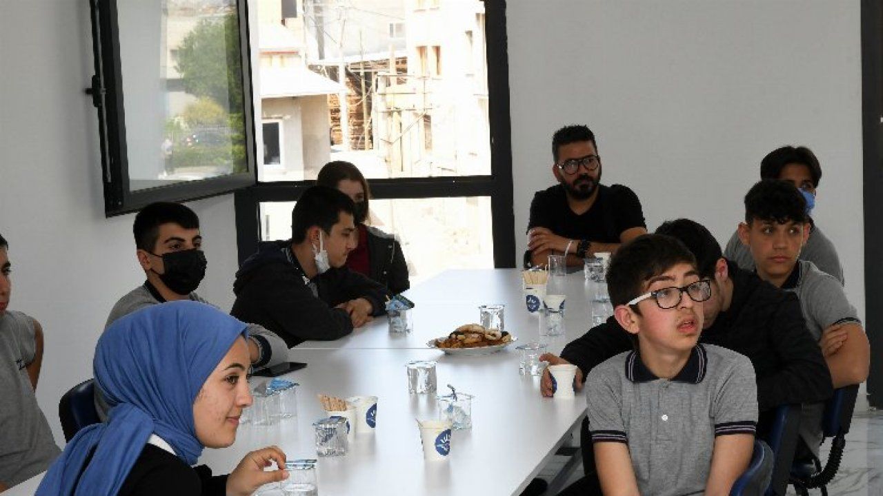 İzmir Karabağlar Mobilya Akademi’de atölye çalışmaları başladı