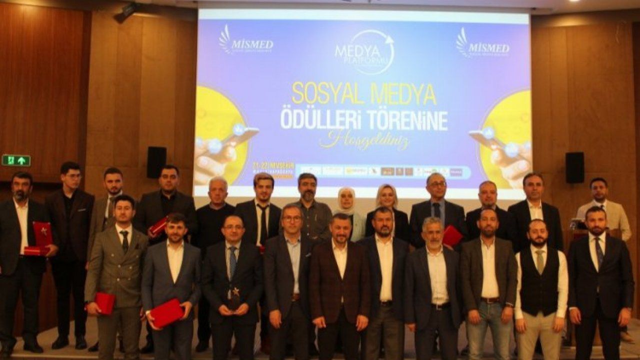 Nevşehir'de 'sosyal medya' çalıştaylı ödül töreni