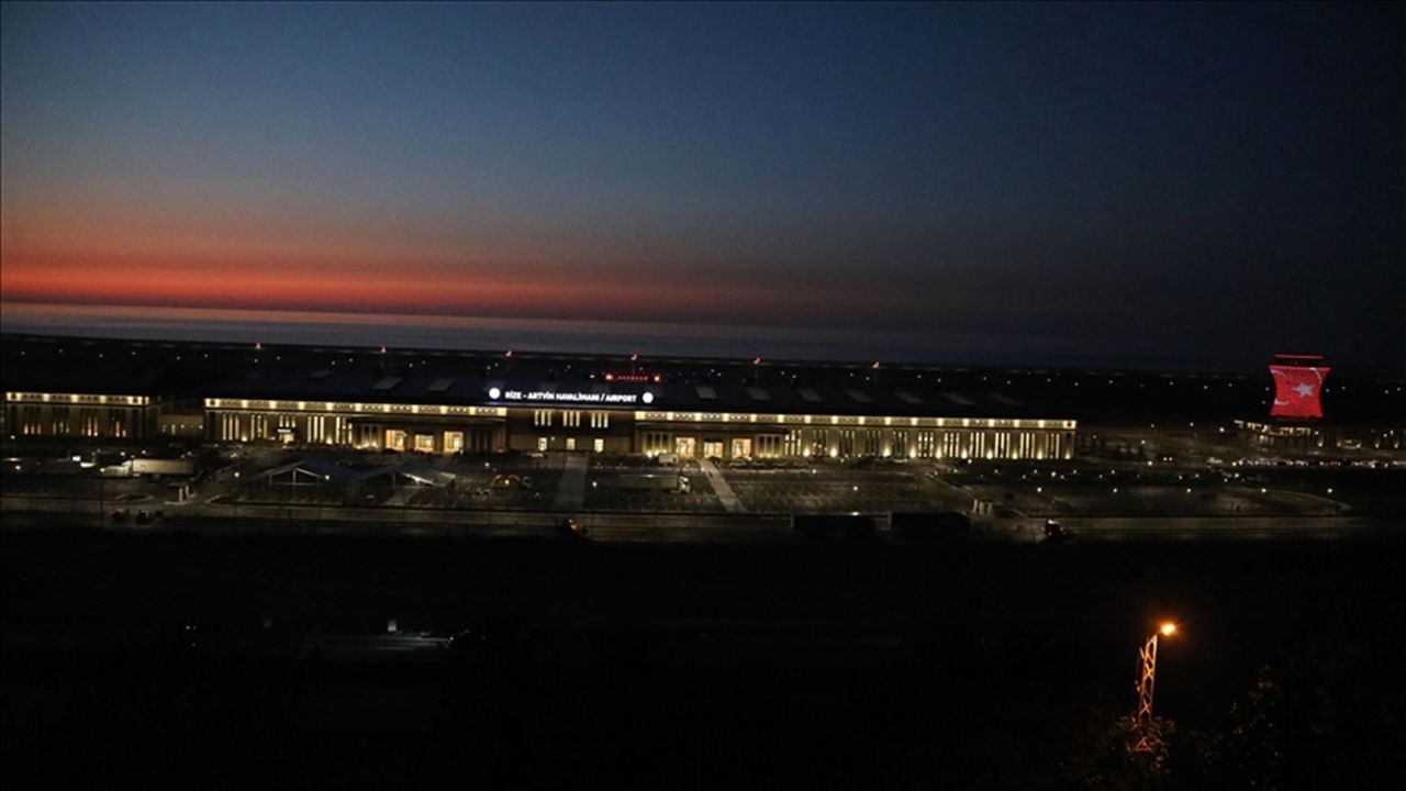 Rize-Artvin Havalimanı’nda açılış için son kontroller