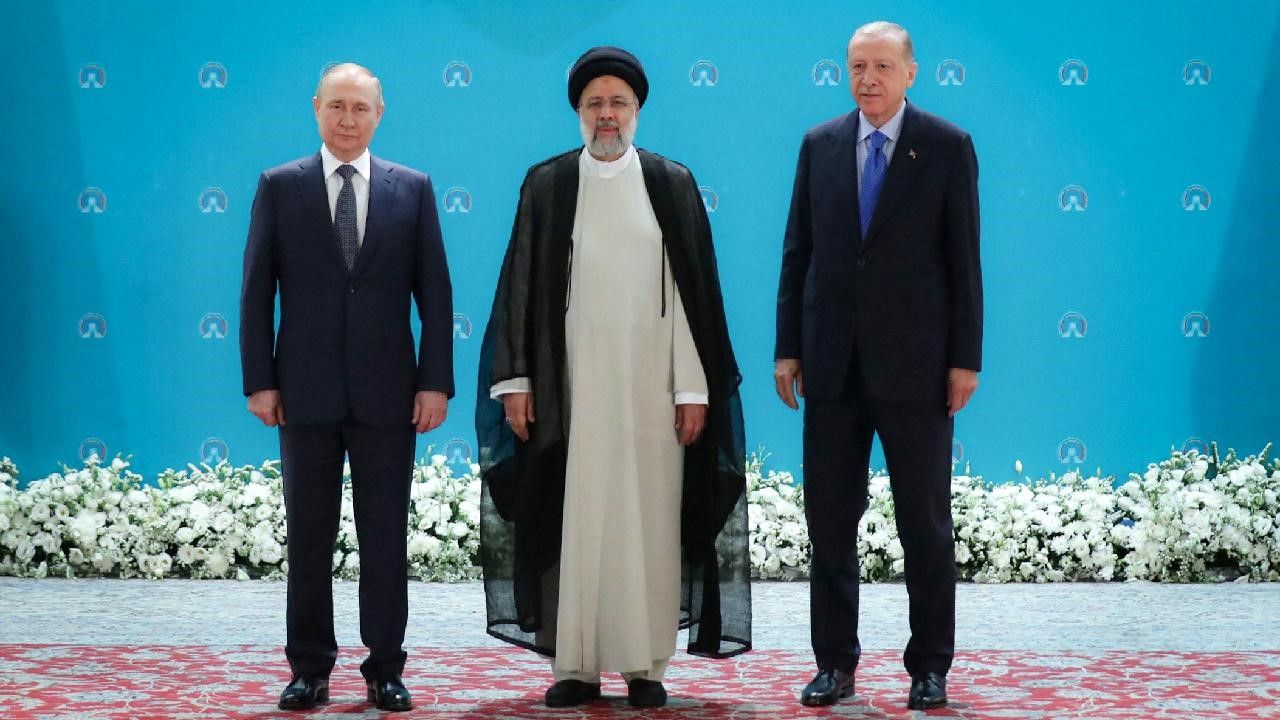 Tahran'daki Türkiye-Rusya-İran Üçlü Liderler Zirvesi