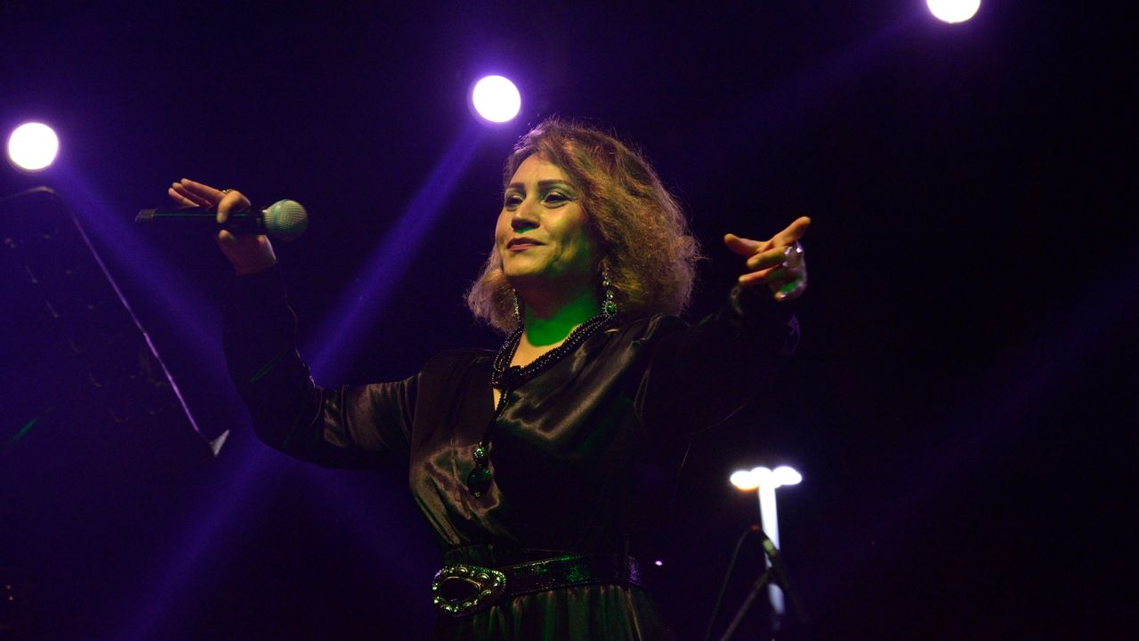 Azerin Konseri Bursa'da Yoğun İlgi Gördü