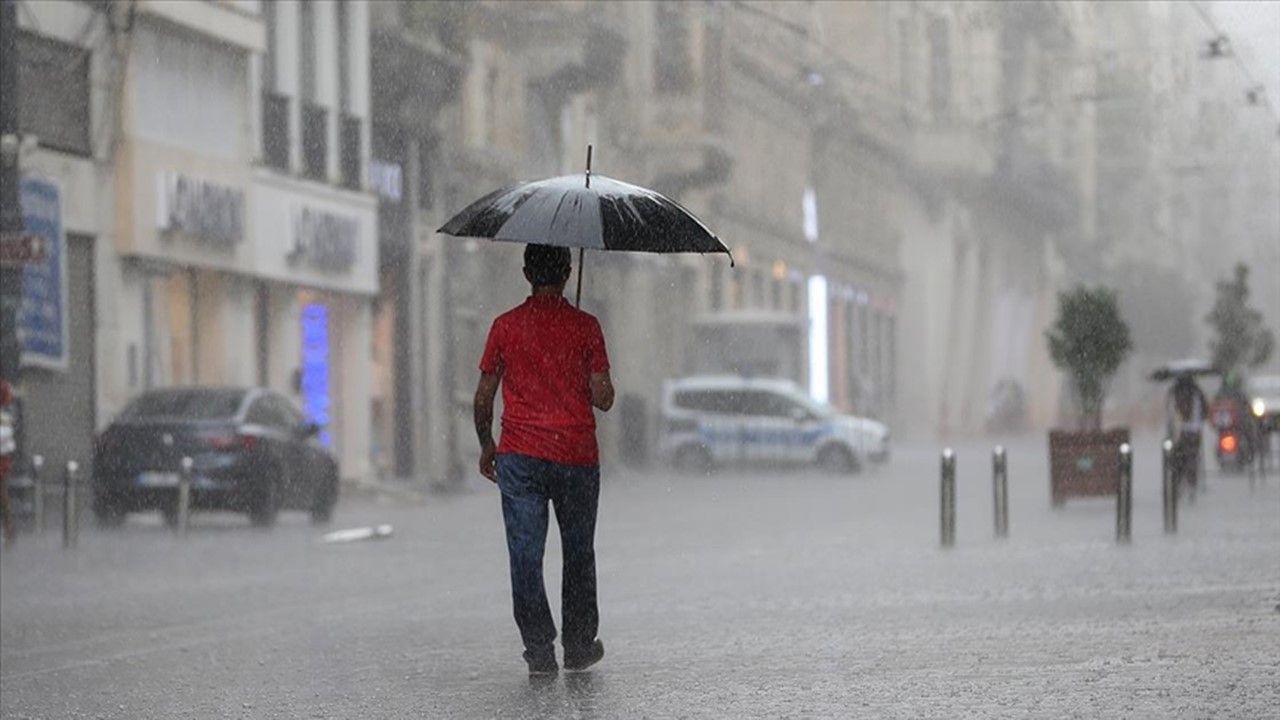 AKOM'dan İstanbul için şiddetli yağış uyarısı