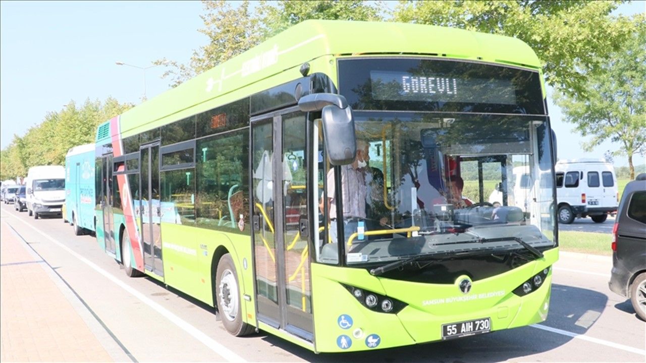 Elektrikli otobüsleri yolcu taşımaya başladı