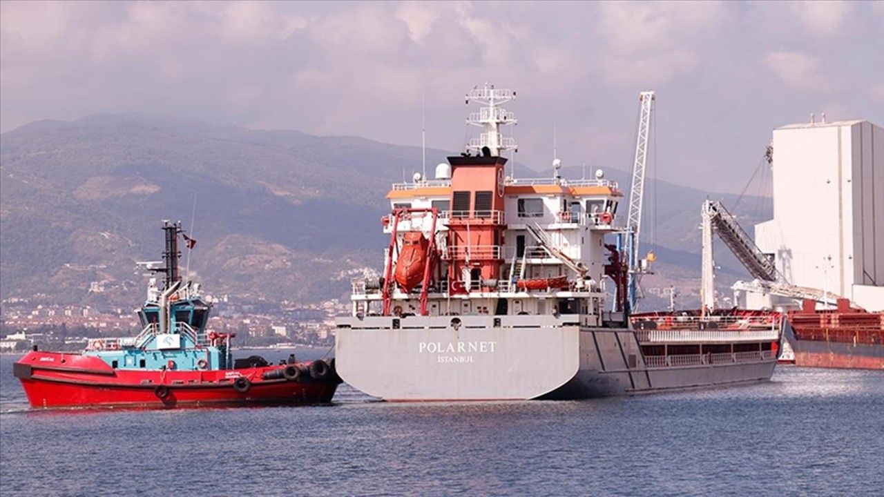 Mısır yüklü gemi Polarnet Derince Limanı'na ulaştı