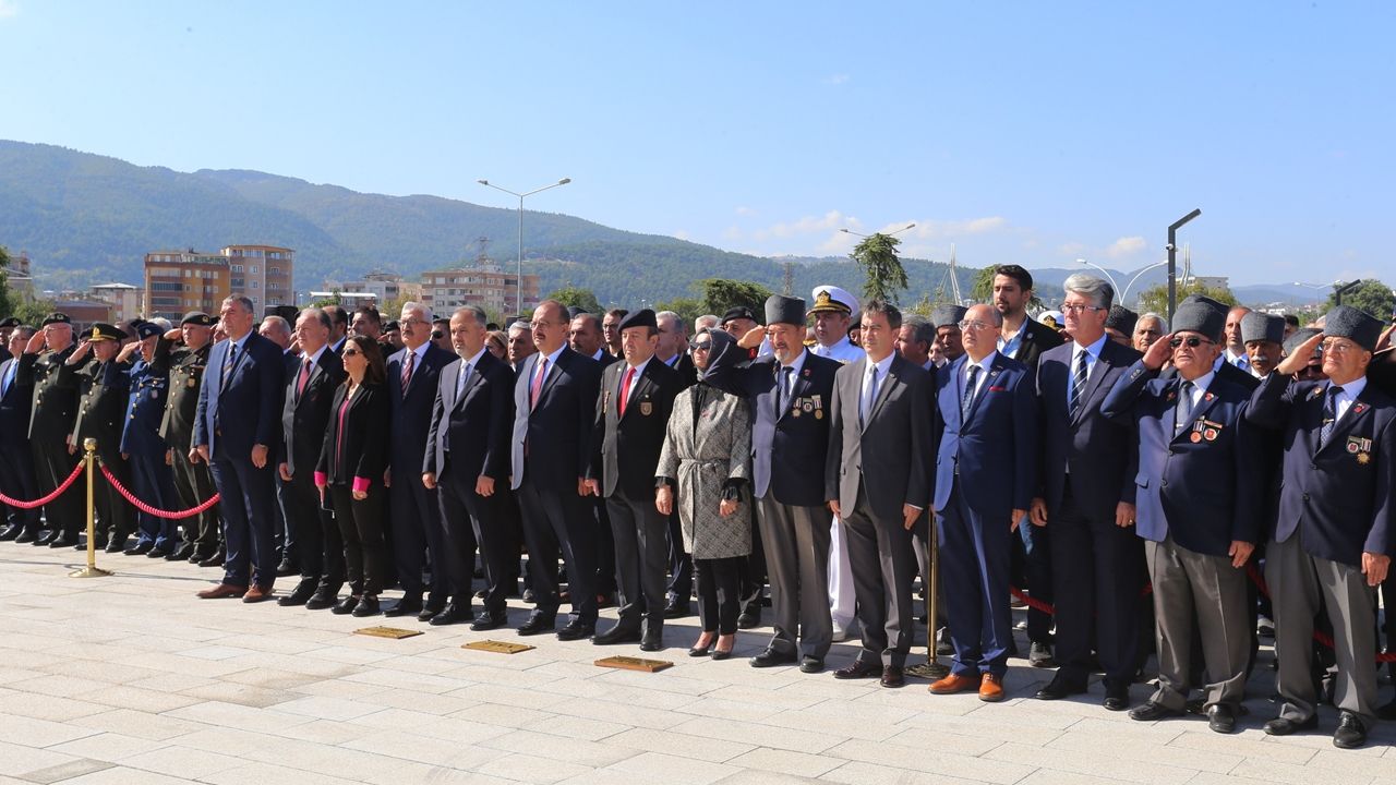 Bursa'da 19 Eylül Gaziler Günü Töreni Düzenlendi