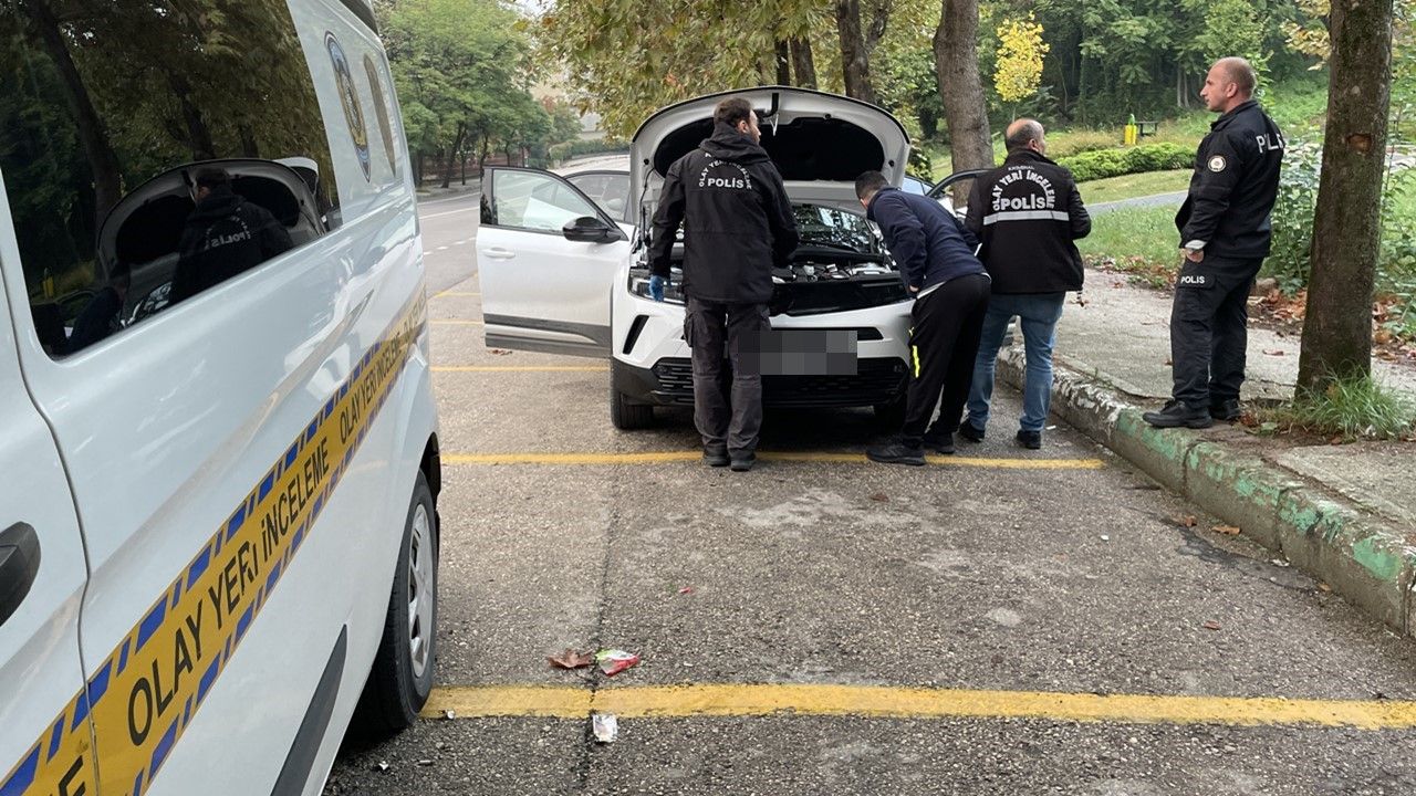 Bursa'da otomobili çalan 2 kişi yakalandı