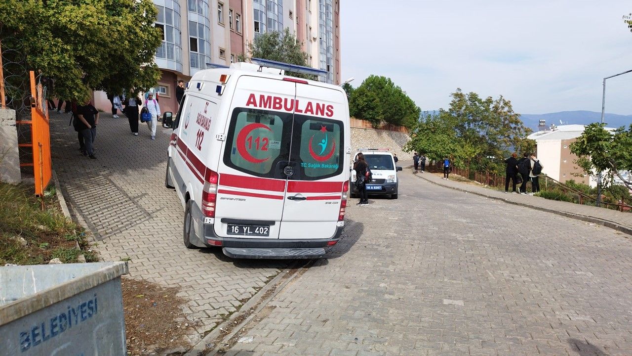 Bursa'da Liseli Sudenur'dan acı haber