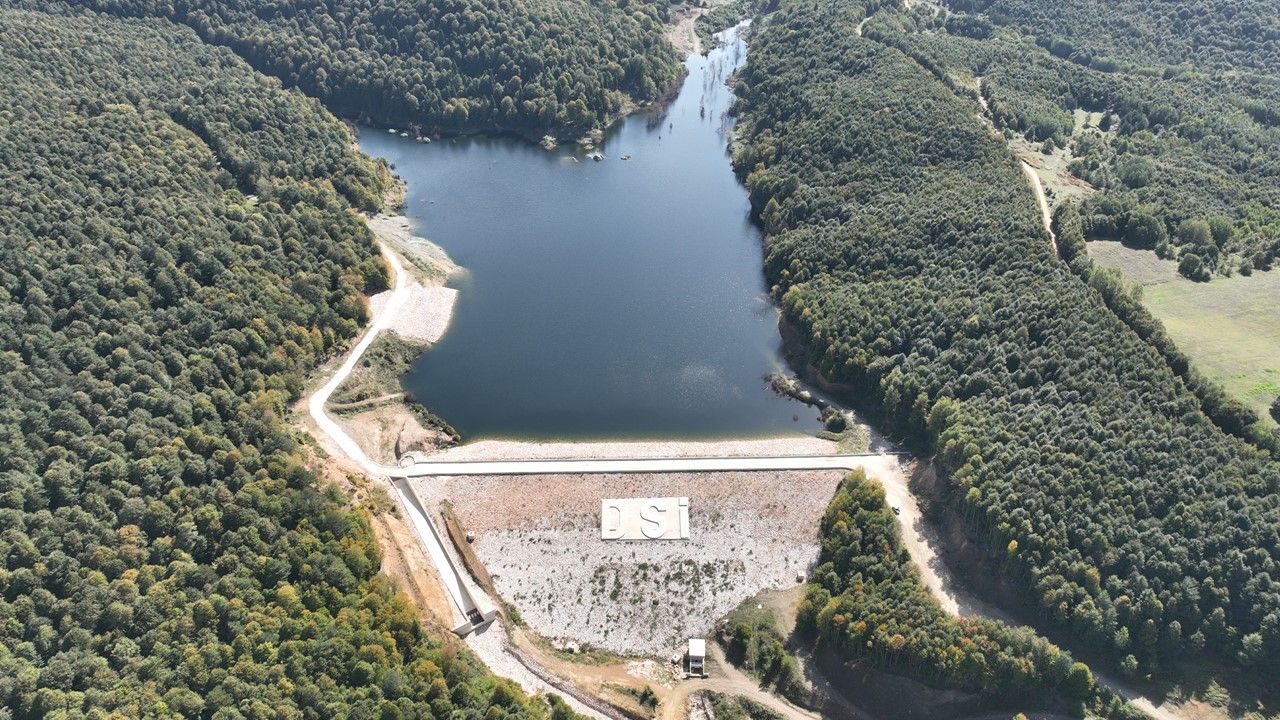 Bursa, İnegöl Gedikpınar Göleti'nde çalışmalar devam ediyor