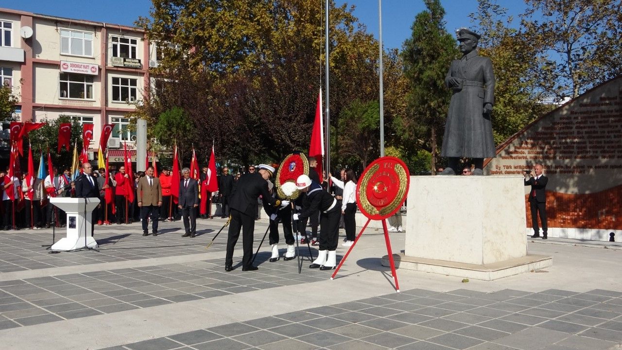 Bursa ve çevre illerde 29 Ekim kutlamaları başladı