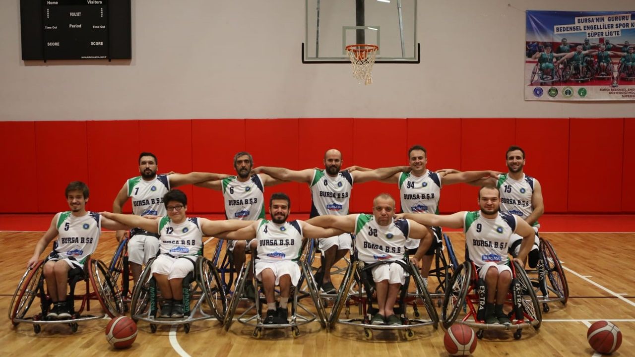 Bursa'lı Basketçiler Süper Lig Yolunda Engel Tanımıyor