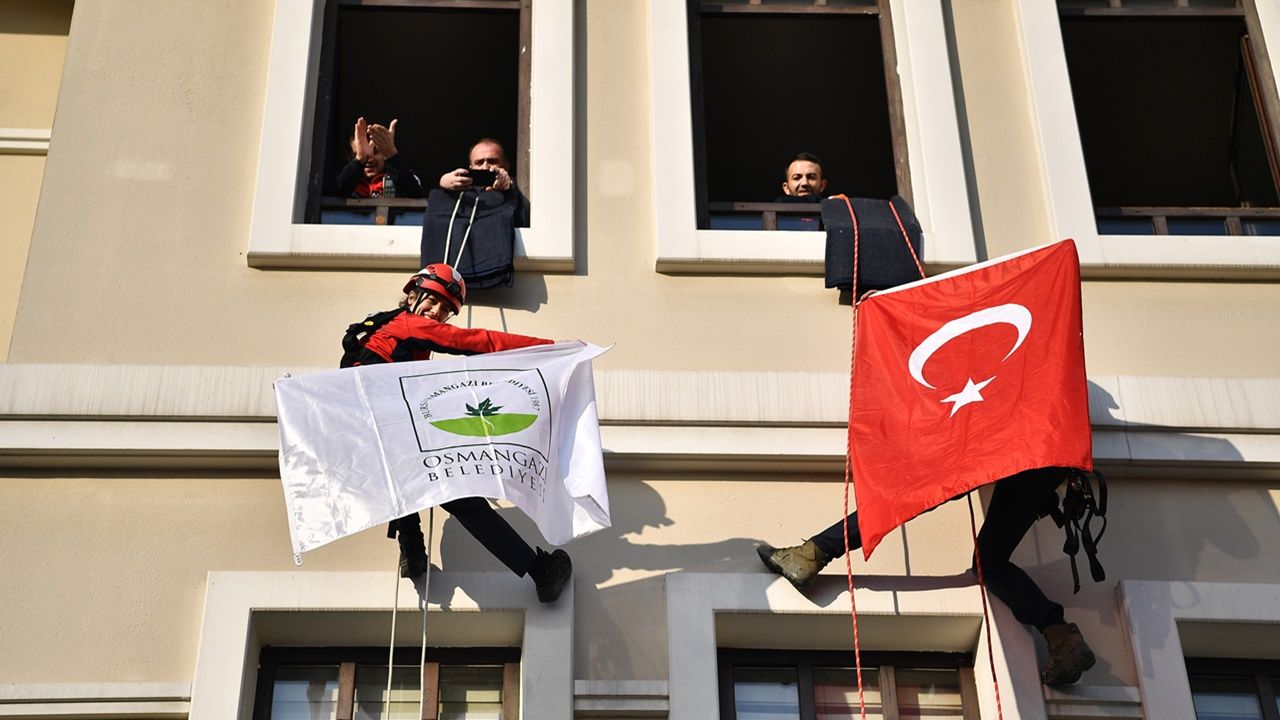 Osmangazi'de Personellere Deprem Tatbikatı