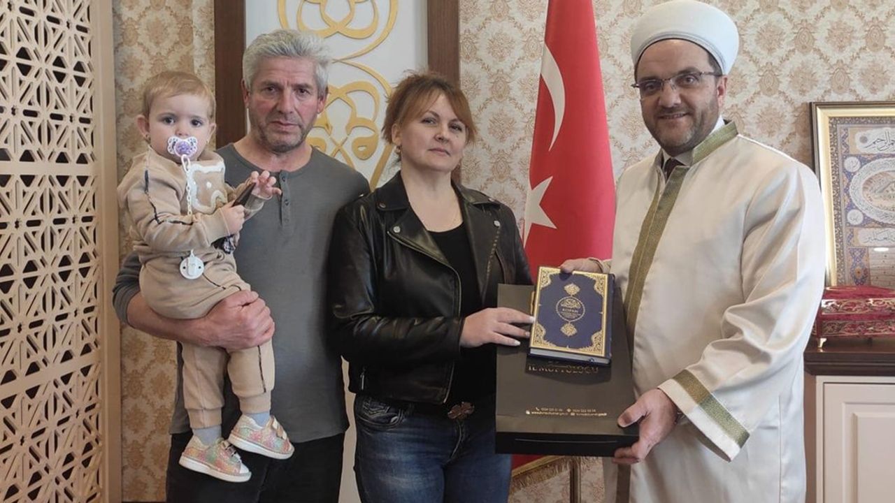 Ukrayna vatandaşı kadın Bursa'da Müslüman oldu
