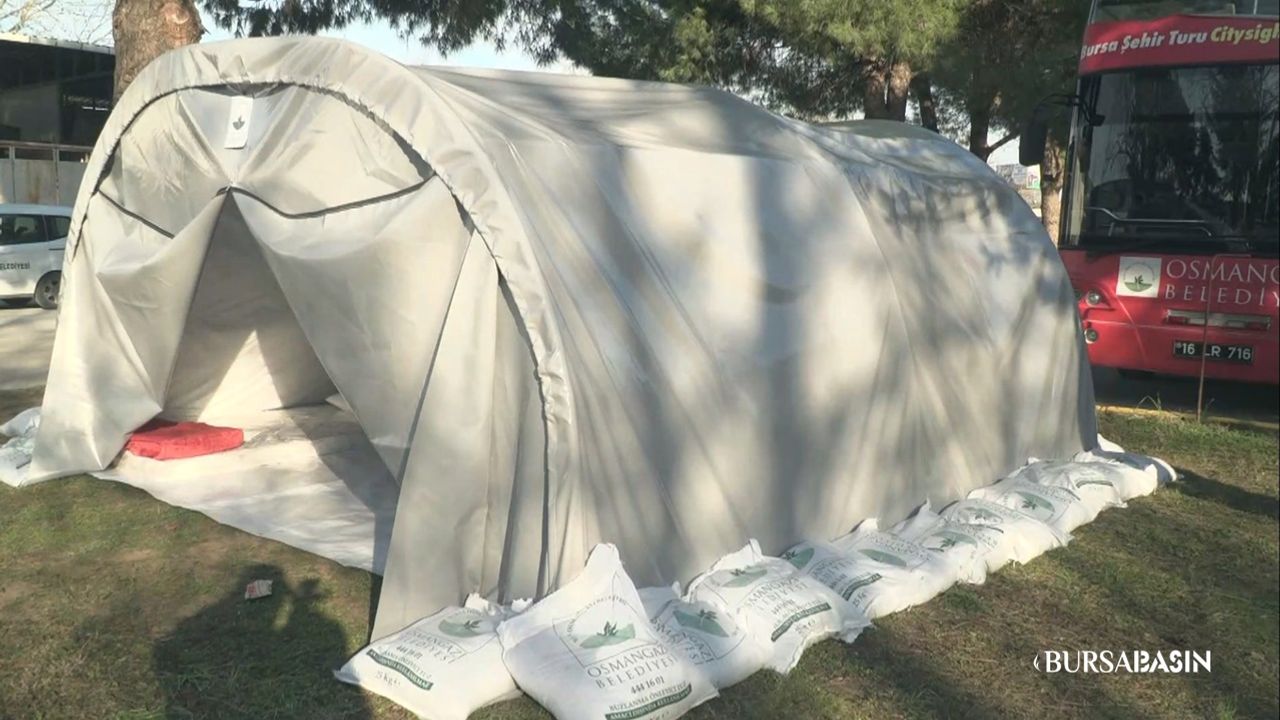 Osmangazi Belediyesi’nden deprem bölgesine çadır desteği