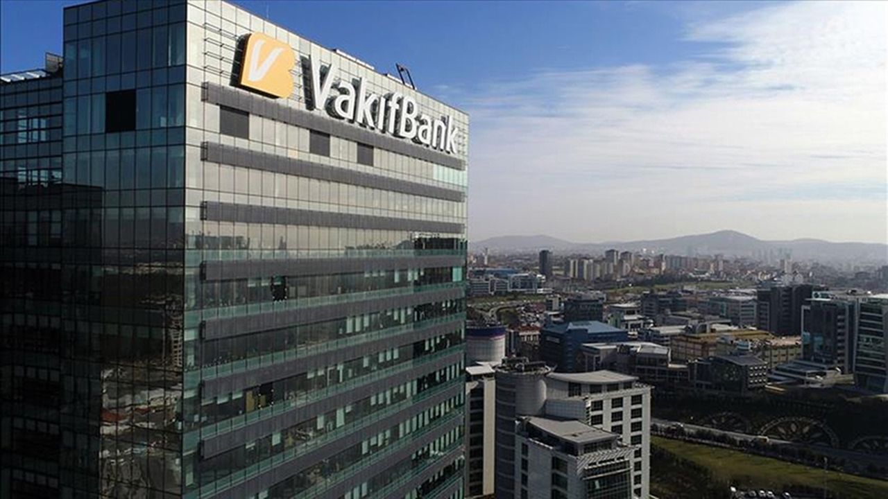 VakıfBank'tan 1,8 milyar dolar tutarında yeni kaynak