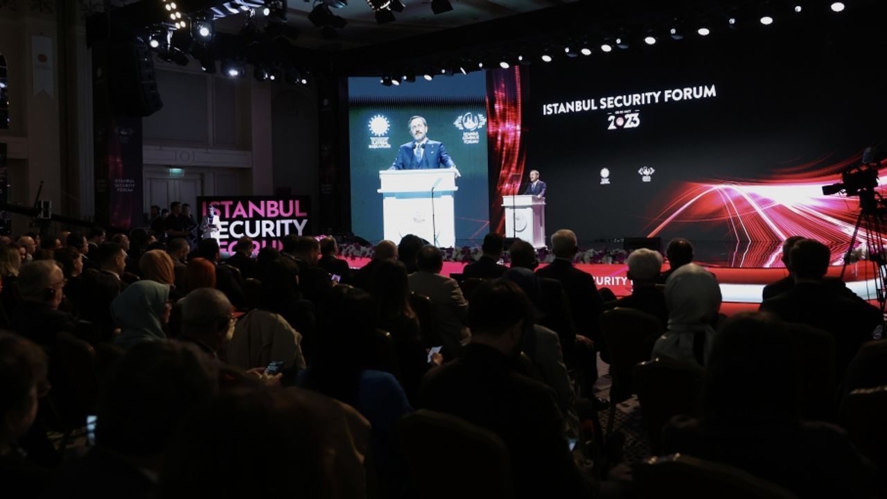 Cumhurbaşkanlığı İletişim Başkanlığınca düzenlenen "İstanbul Güvenlik Forumu" başladı
