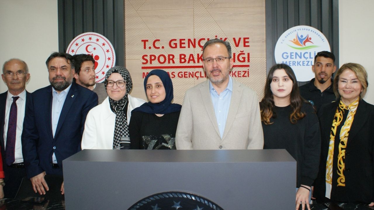 Gençlik ve Spor Bakanı Kasapoğlu, Susurluk ziyaretinde konuştu