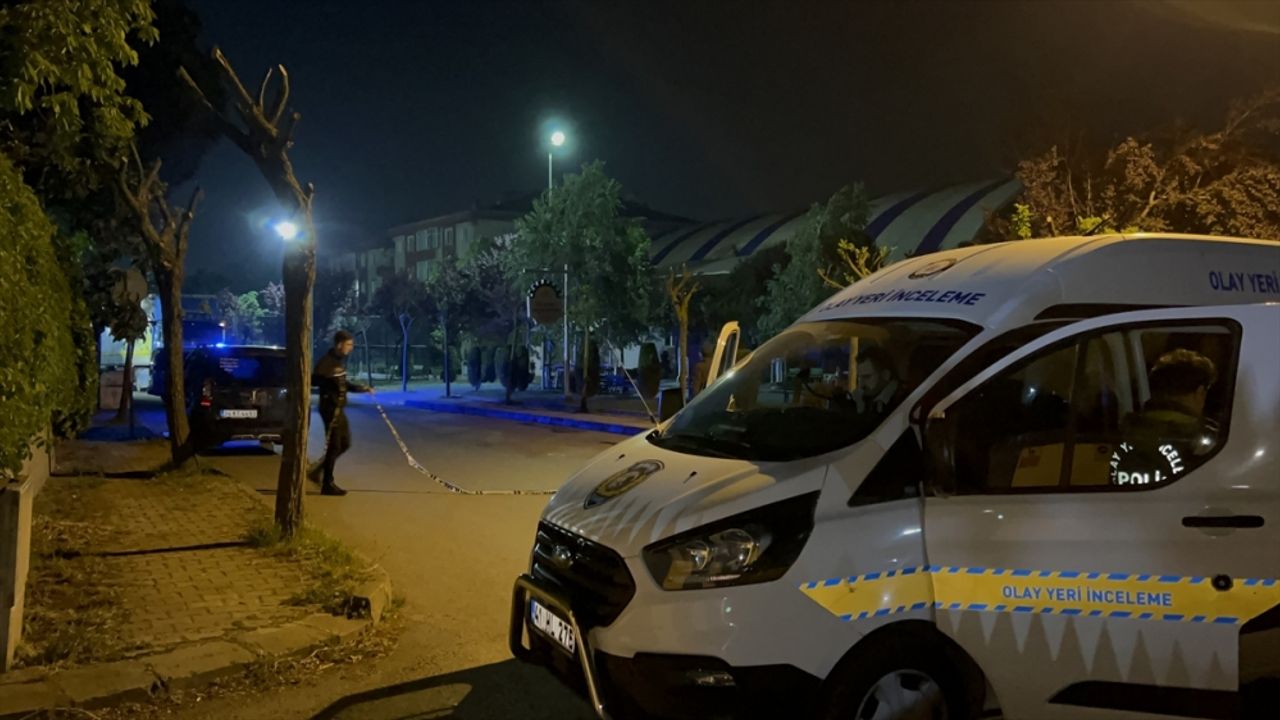 Kocaeli'de iki grup arasında çıkan bıçaklı kavgada 1 kişi yaralandı
