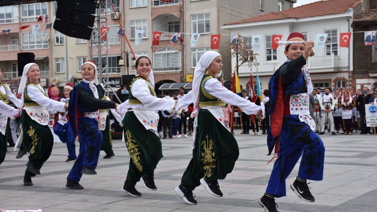Şarköy'de 19 Mayıs Atatürk’ü Anma Gençlik ve Spor Bayramı törenle kutlandı