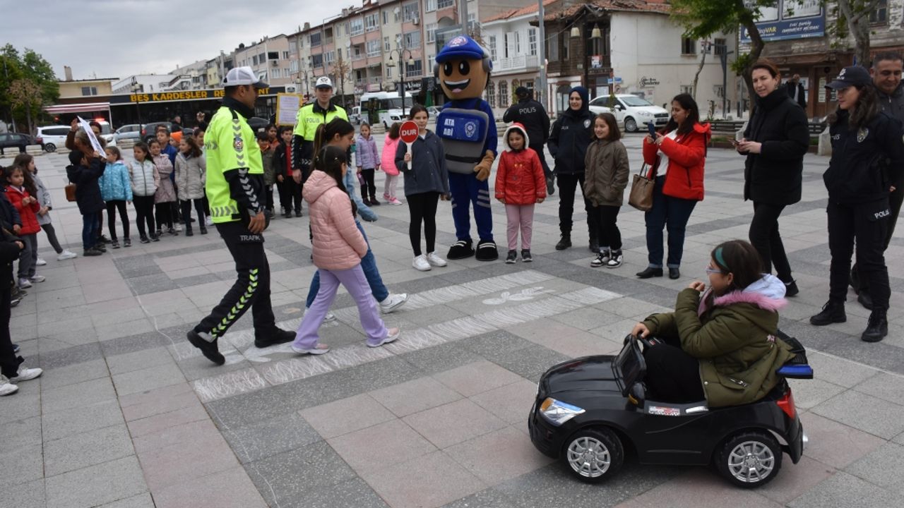 Şarköy'de "Karayolu Trafik Haftası" etkinliği düzenlendi