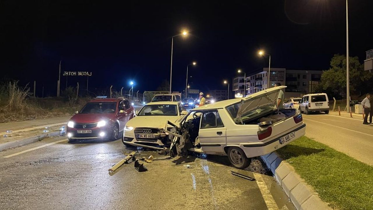 Edirne'de trafik kazasında 2 kişi yaralandı