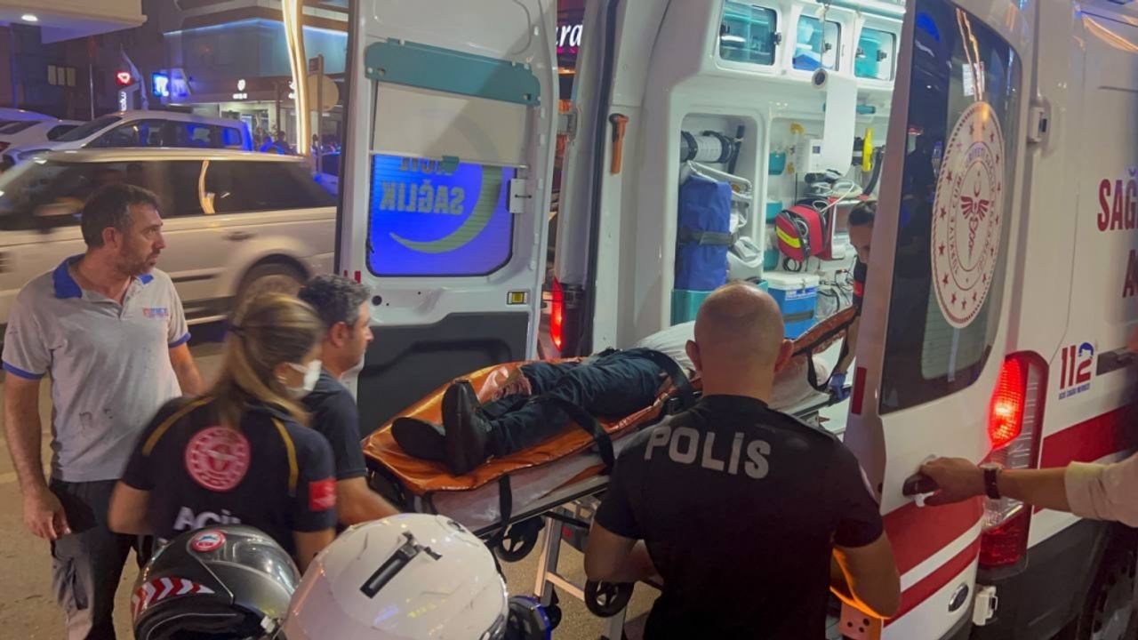 Kocaeli'de restoran çalışanları arasında çıkan bıçaklı kavgada 1 kişi yaralandı