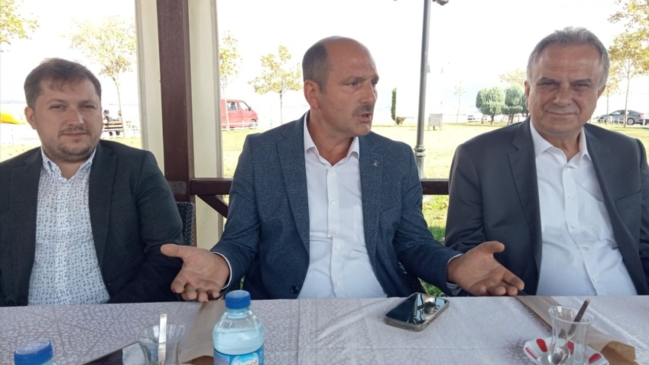 AK Parti Gölcük İlçe Başkanı Yavuz, basın mensuplarıyla buluştu