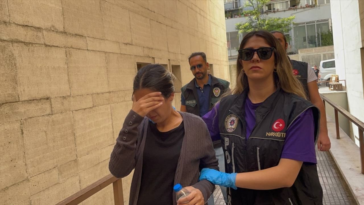 Bursa'da  uyuşturucu ticareti yaptığı iddia edilen hamile kadın tutuklandı