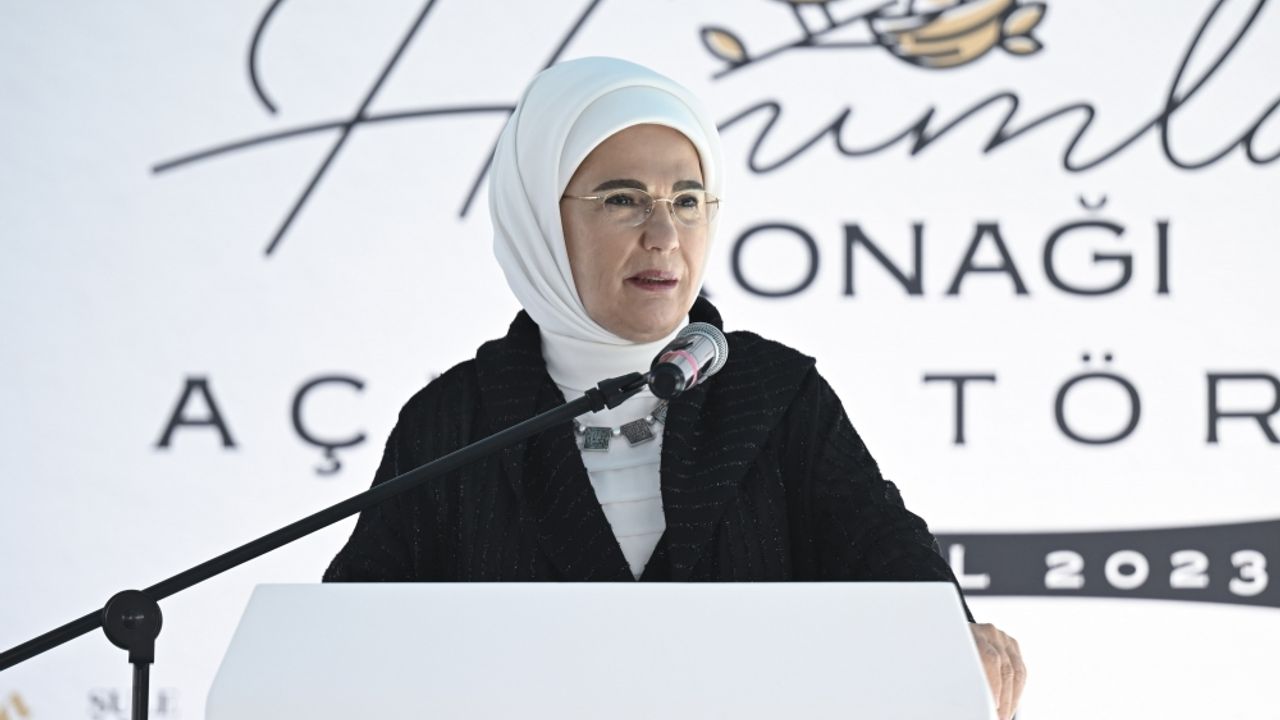 Emine Erdoğan, Şule Yüksel Şenler Hanımlar Konağı'nın açılışında konuştu