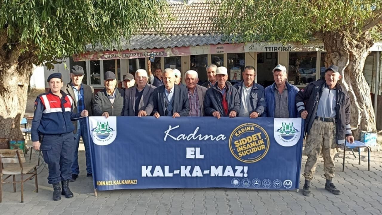 Edirne'de jandarma ekipleri KADES uygulamasını anlattı