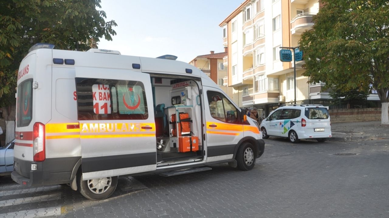 Lüleburgaz'da elektrikli bisiklet ile otomobilin çarpıştığı kazada 1 kişi yaralandı