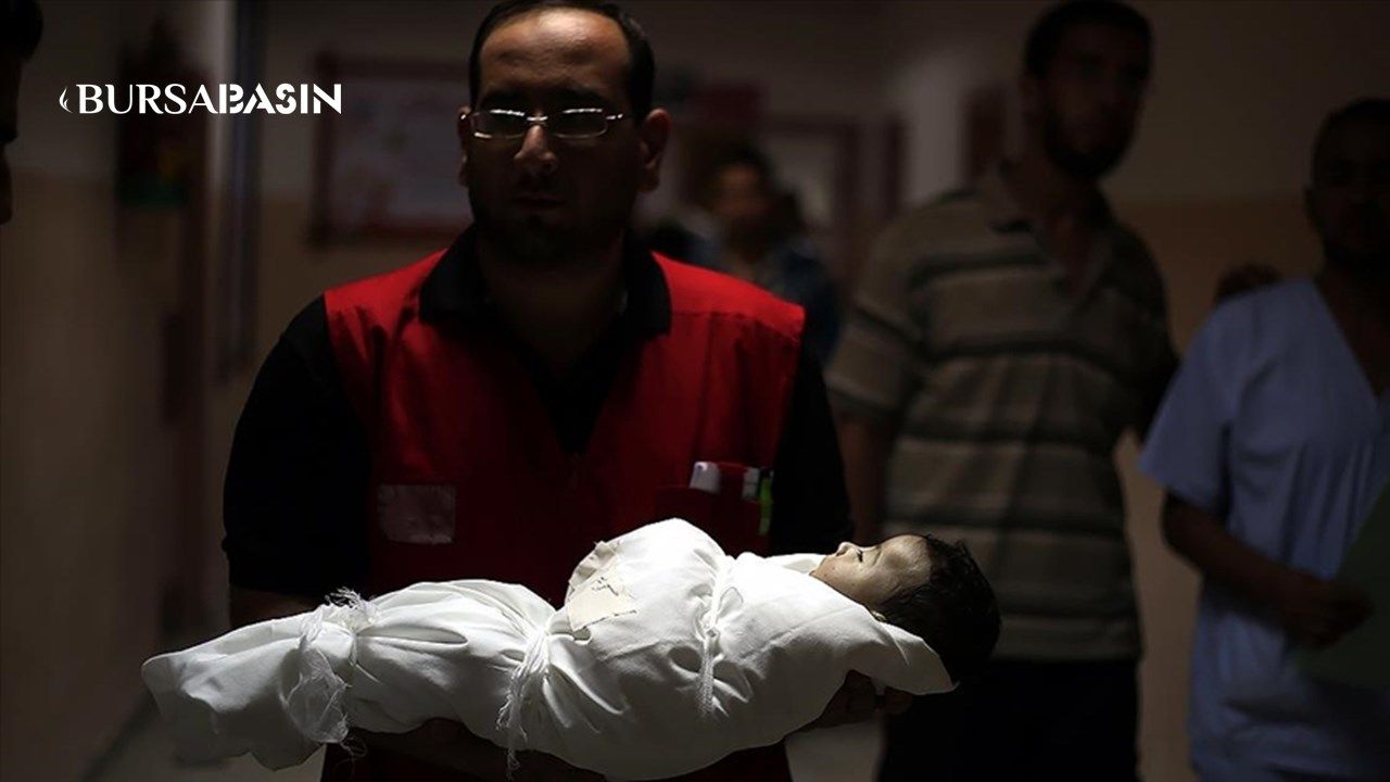 İsrail Saldırılarında Gazze'de 133 Bebek Hayatını Kaybetti