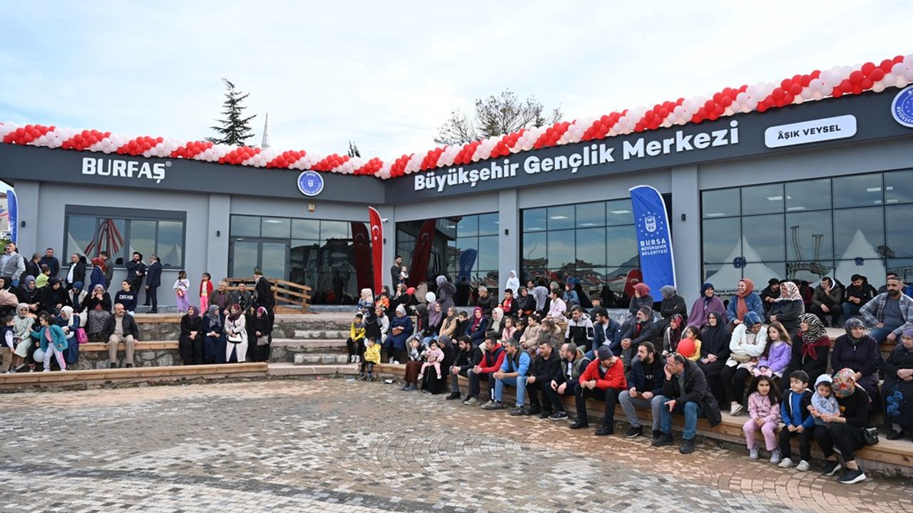 Bursa'da Yıldırım'a Yeni Park ve Gençlik Merkezi: Âşık Veysel Parkı Açıldı