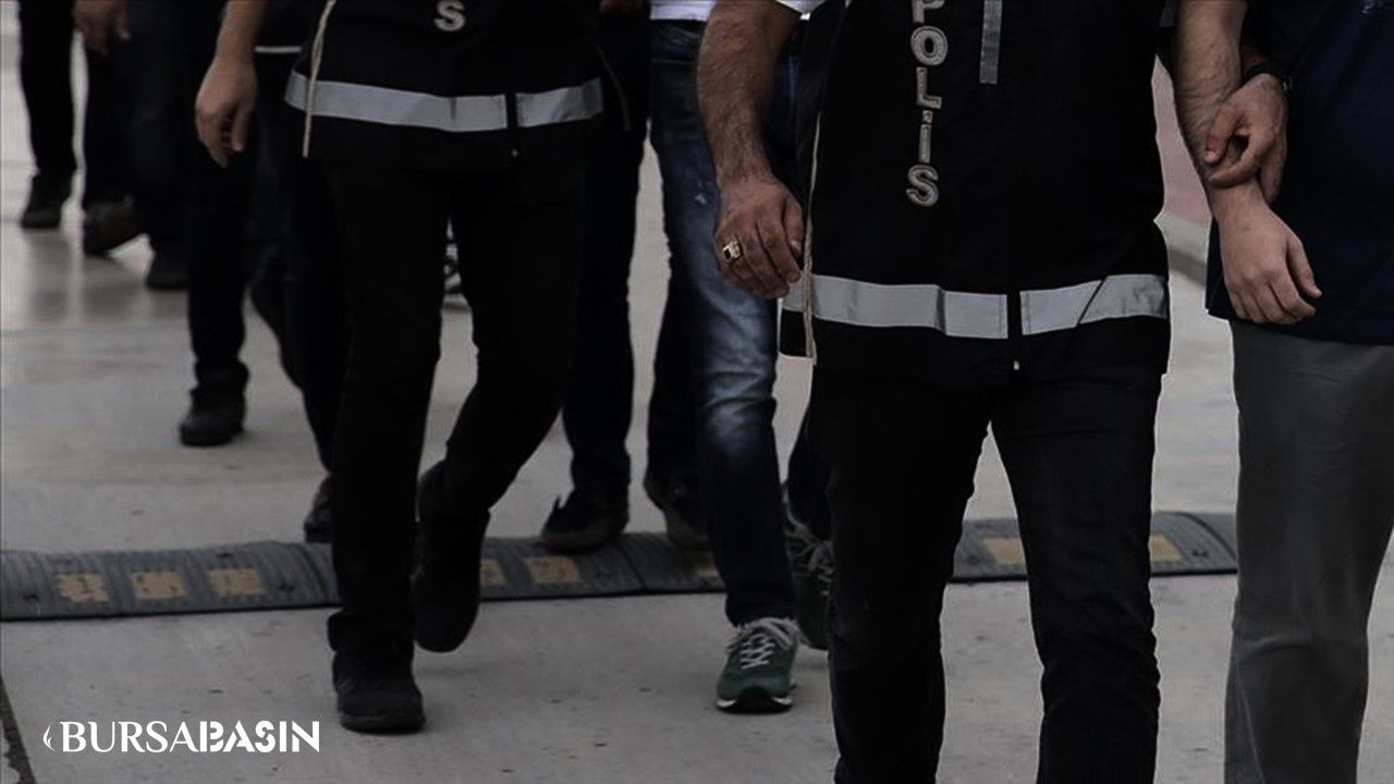 Bursa'da Fuhuş Çetesine Operasyon: Evli Çift ve 2 Zanlı Tutuklandı