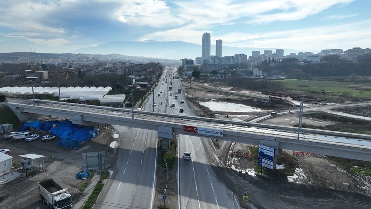 Bursa'da Mudanya Yolu Açıldı: Raylı Sistem Çalışmaları Tamamlandı.