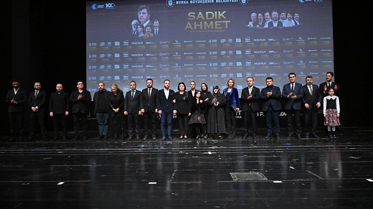 Bursa'da 'Sadık Ahmet' Filminin Gala Gösterimi Büyük İlgi Çekti