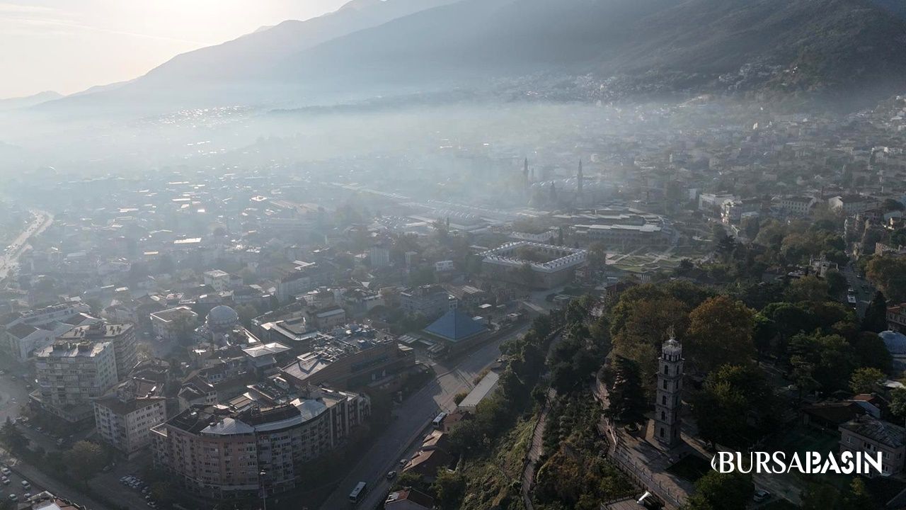 Bursa Bulutların Arasında Kartpostallık Görüntülendi