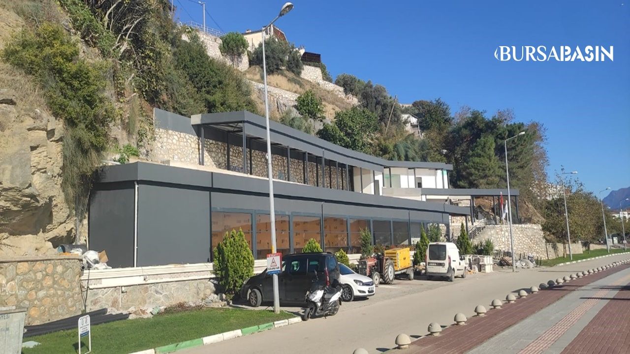 Gemlik’te Milli Emlak arazisindeki inşaat tartışma yarattı