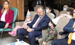 Bursa'da Löesmili Çocuklar İçin Tiyatro Hastaneye Taşındı