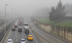 İstanbul da etkili olan sis nedeniyle görüş mesafesi azaldı