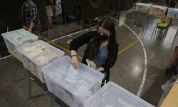 Şili halkı yeni devlet başkanını seçiyor