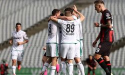 Konyaspor Deplasmanda Karagümrük'ü 4-1'le geçti