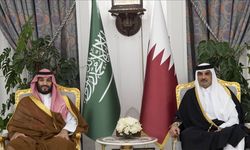 Suudi Arabistan veliaht prensi Muhammed bin Selman Katar'da