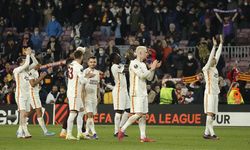 Galatasaray zorlu Barcelona Deplasmanında müthiş savaş