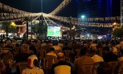 Karacabey Belediyesporlu taraftarlar maçı izledi