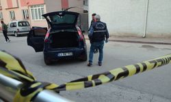 Bursa'da trafik kazasıyla başlayan kavgada iki kişi tabancayla yaralandı