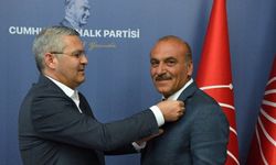 Diyarbakır Silvan'da AK Parti İlçe Başkanı CHP'ye geçti